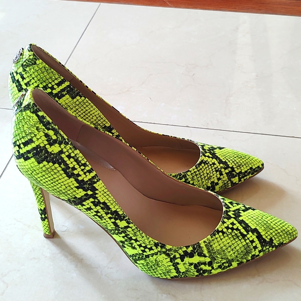 Neon print heels - Picture 2 of 4